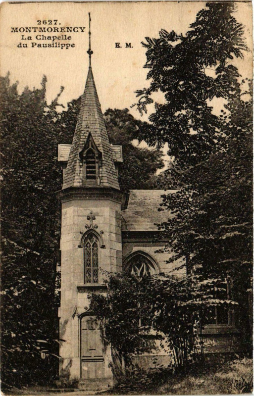 Carte postale ancienne Montmorency La Chapelle du Pausilippe à Montmorency