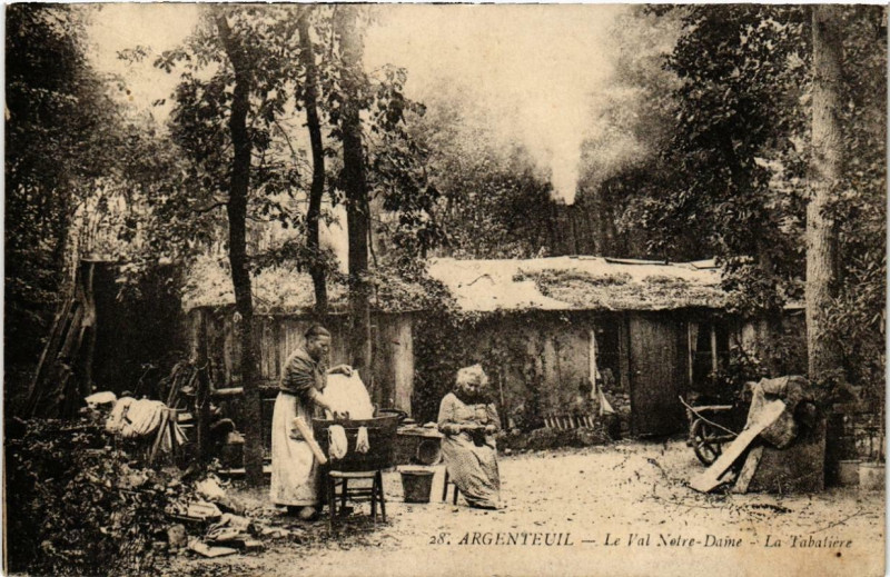 Carte postale ancienne Argenteuil Le Val Notre-Dame. La Tabatiere. à Argenteuil