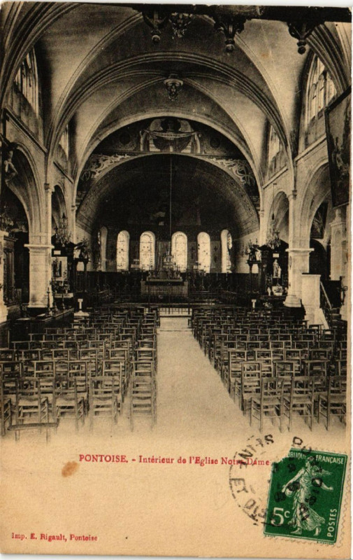 Carte postale ancienne Pontoise - Intérieur de l'Eglise Notre-Dame à Pontoise