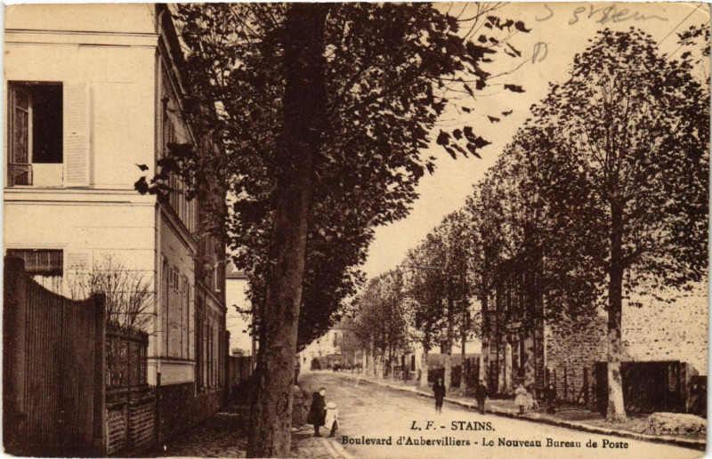 Carte postale ancienne Stains - Boulevard d'Aubervilliers - Le Nouveau Bureau de Poste