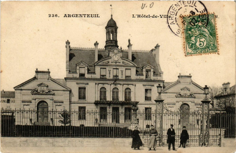 Carte postale ancienne Argenteuil - L'Hoel-de-Ville à Argenteuil