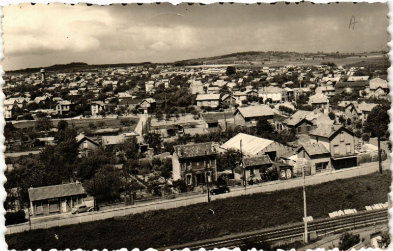 Carte postale ancienne Coussainville (Seine-et-Oise) - Vue Générale - La Charmeuse à Us