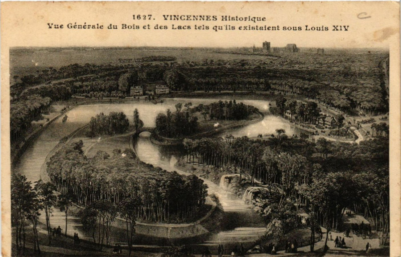 Carte postale ancienne Vincennes Hist. - Vue Générale du Bois et des Lacs tels qu'ils ...