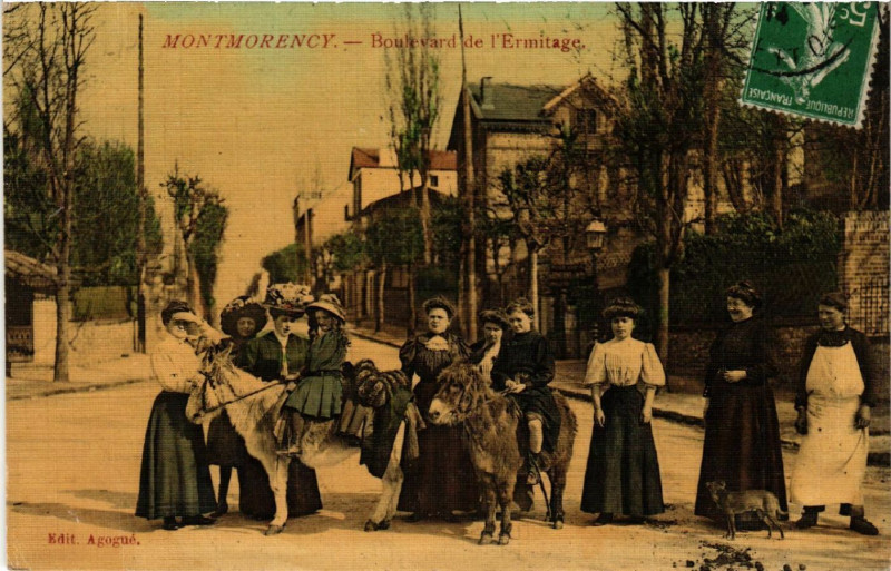 Carte postale ancienne Montmorency -  Boulevard de l'Ermitage à Montmorency