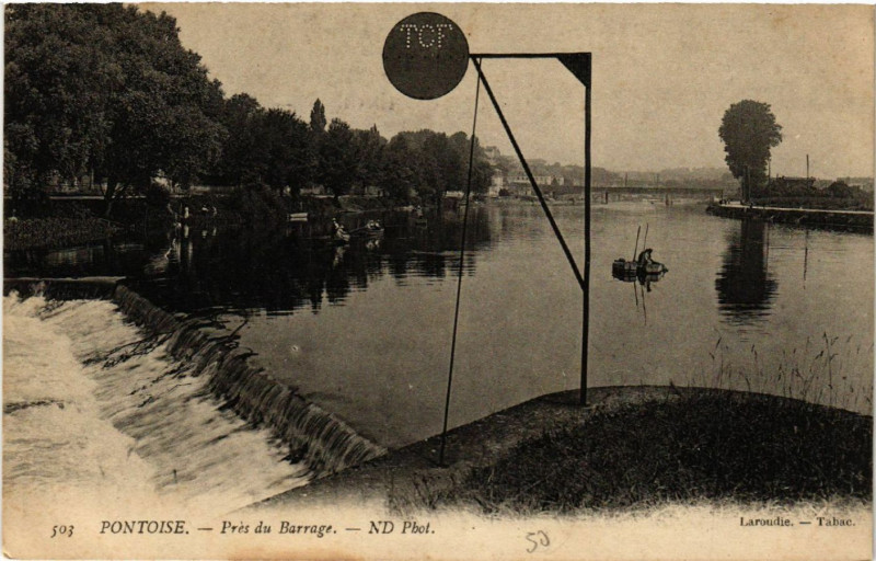 Carte postale ancienne Pontoise - Prés du  Barrage à Pontoise
