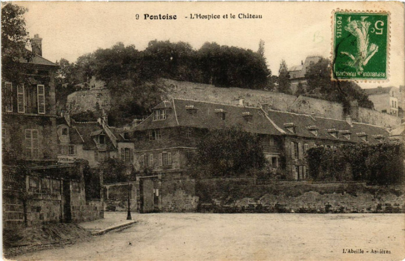 Carte postale ancienne Pontoise - L'Hospice et le Cháteau à Pontoise