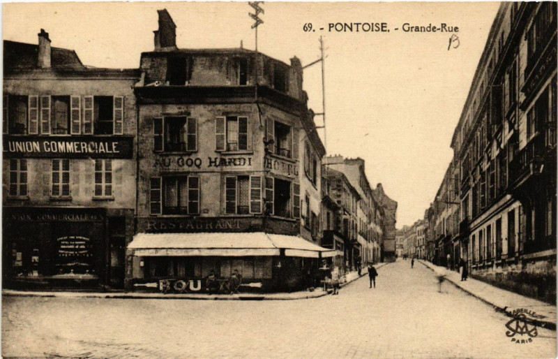 Carte postale ancienne Pontoise - Grande-Rue à Pontoise