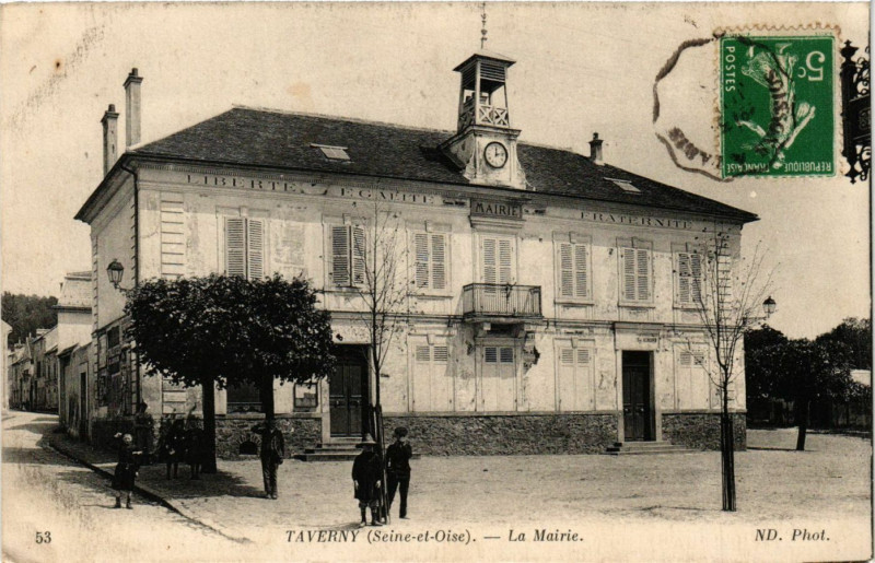 Carte postale ancienne Taverny - La Mairie à Taverny