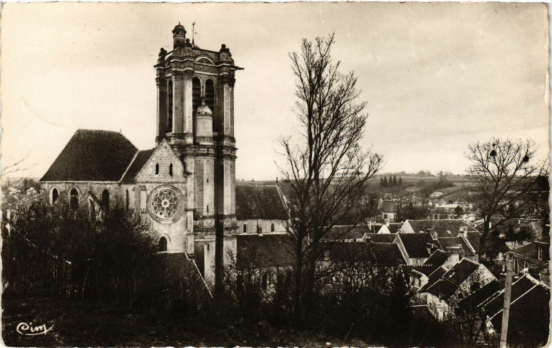 Carte postale ancienne Chars - Vue Generale à Chars
