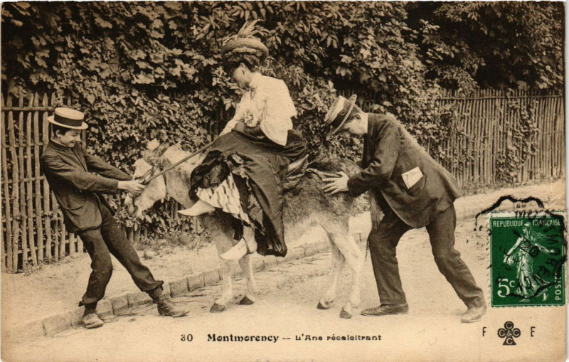 Carte postale ancienne Montmorency - L'Ane Recaleitrant à Montmorency