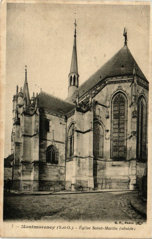 Carte postale ancienne Montmorency - Eglise Saint-Martin à Montmorency