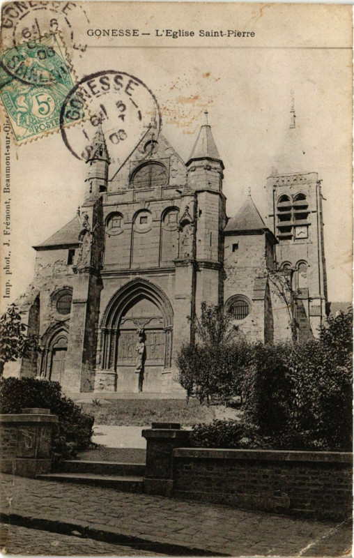 Carte postale ancienne Gonesse - L'Eglise Saint-Pierre à Gonesse