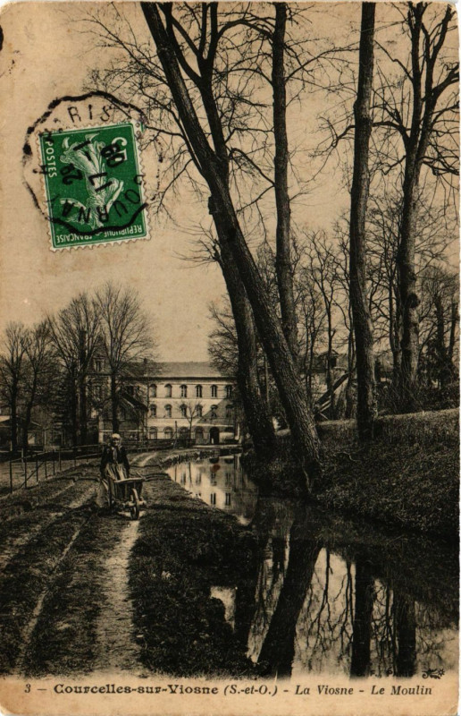 Carte postale ancienne Courcelles-sur-Viosne - La Viosne - La Moulin à Courcelles-sur-Viosne