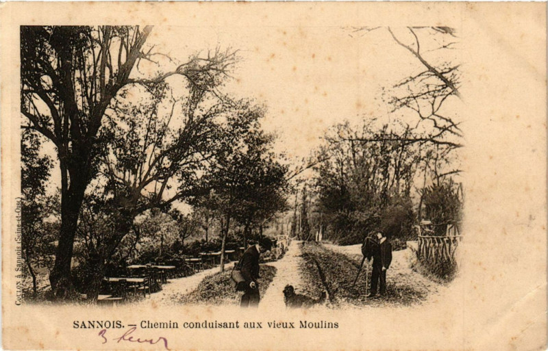 Carte postale ancienne Sannois - Chemin conduisant aux vieux Moulins à Sannois