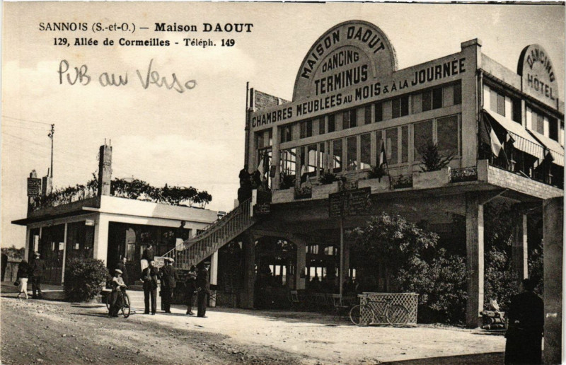 Carte postale ancienne Sannois (S.-et-O.) - Maison Daout -Allée de Cormeilles à Sannois