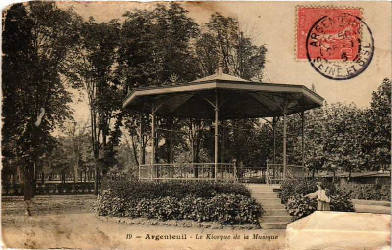 Carte postale ancienne Argenteuil - Le Kiosque de la Musique à Argenteuil