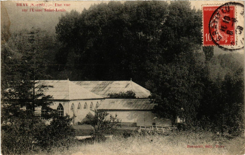 Carte postale ancienne Bray (S.-et-O.) - Une vue sur l'Usine Saint-Louis à Us