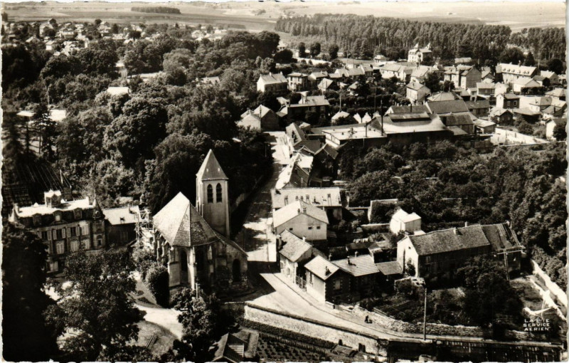 Carte postale ancienne En Avion Au-Dessus de... -Ezanville (S.-et-O.) -Eglise du Xiii s à Ézanville