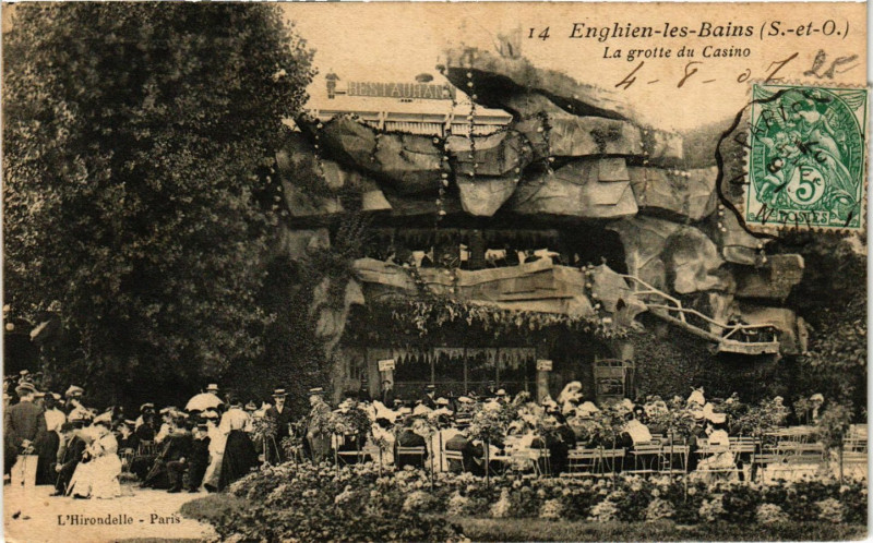 Carte postale ancienne Enghien-les-Bains (S.-et-O.) -La grotte du Casino à Enghien-les-Bains