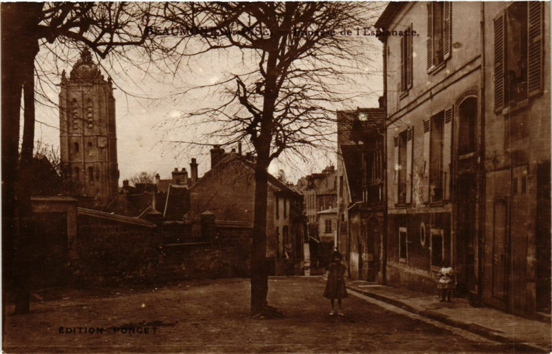 Carte postale ancienne Beaumont-sur-Oise - Princesse d'Esplanade à Beaumont-sur-Oise