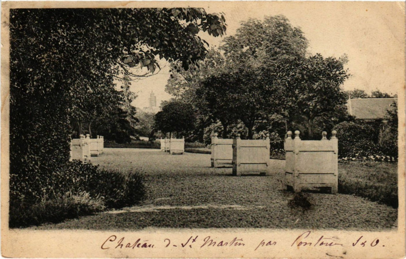Carte postale ancienne Chateau de St-Martin par Pontoise S & O à Pontoise