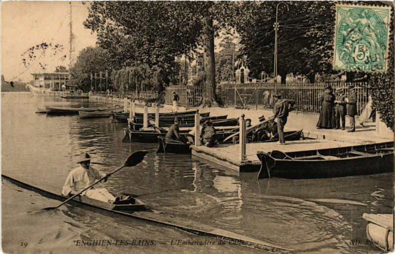 Carte postale ancienne Enghien-les-Bains - L'Embarcadere du Casino à Enghien-les-Bains