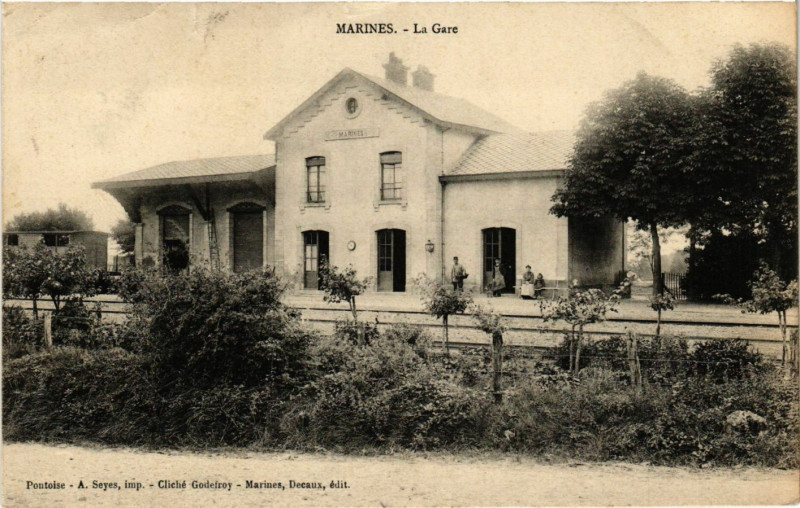 Carte postale ancienne La Gare à Marines