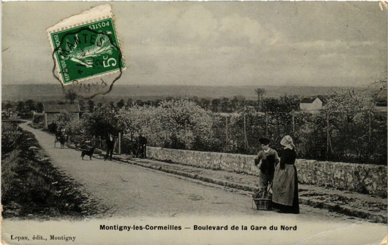 Carte postale ancienne Montigny-les-Cormeilles - Boulevard de la Gare du Nord à Montigny-lès-Cormeilles