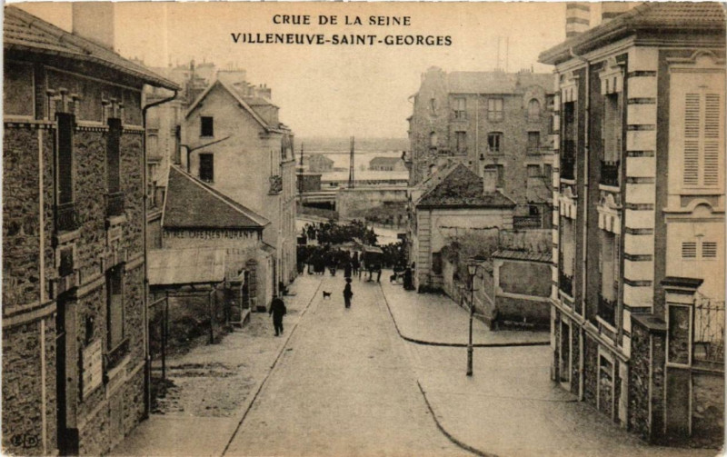 Carte postale ancienne Villeneuve-Saint-Georges Crue De La Seine à Villeneuve-Saint-Georges