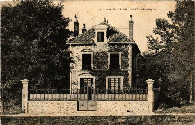 Carte postale ancienne Parc de Creteil Rue St-Christophe à Créteil