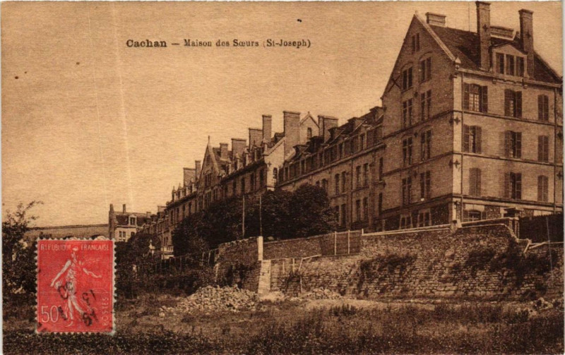 Carte postale ancienne Cachan Maison des Soeurs St-Joseph à Cachan