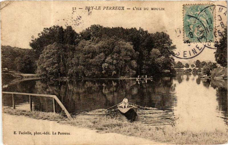Carte postale ancienne Bry Le Perreux L'Ile du Moulin