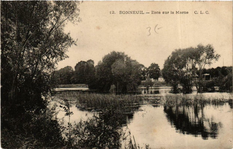 Carte postale ancienne Bonneuil Ilots sur la Marne