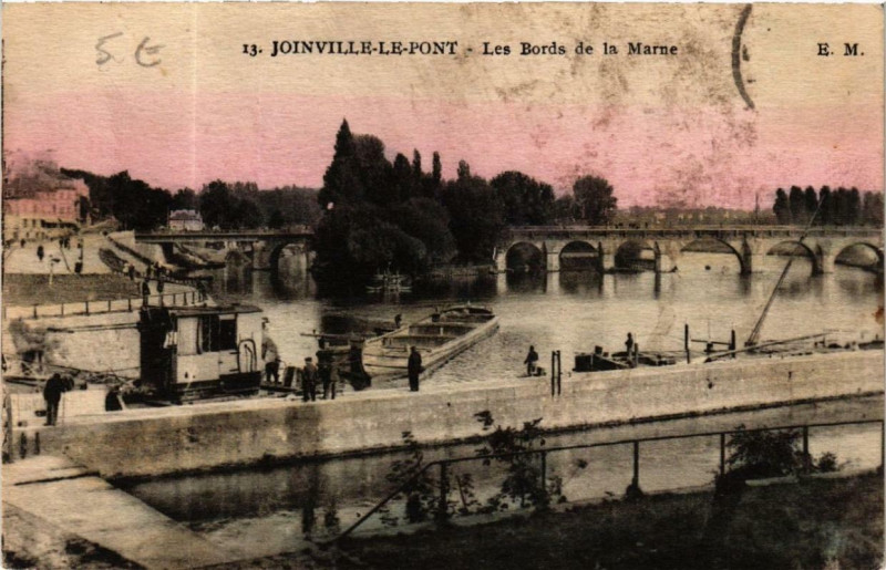 Carte postale ancienne Joinville-le-Pont Les Bords de la Marne à Joinville-le-Pont