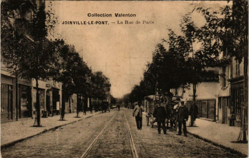 Carte postale ancienne Joinville-le-Pont La Rue de Paris à Joinville-le-Pont