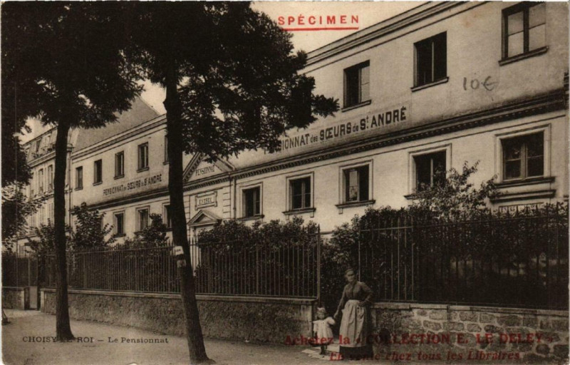 Carte postale ancienne Choisy-le-Roi Le Pensionnat à Choisy-le-Roi