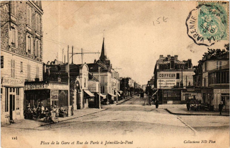 Carte postale ancienne Joinville-le-Pont Place de la Gare et Rue de Paris à Joinville-le-Pont