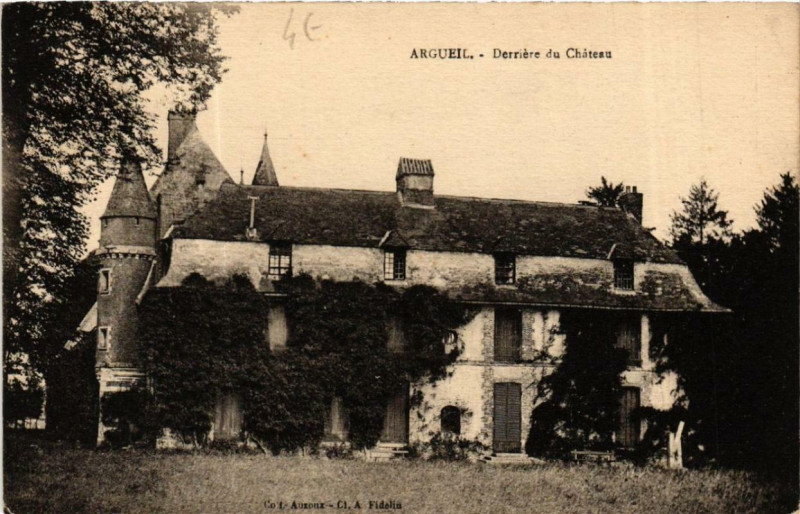 Carte postale ancienne Arceuil Derriere du Chateau