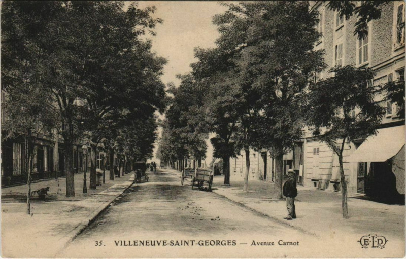 Carte postale ancienne Villeneuve-Saint-Georges - Avenue carnot à Villeneuve-Saint-Georges