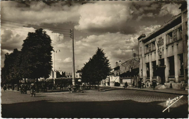 Carte postale ancienne Vitry le marche et la poste