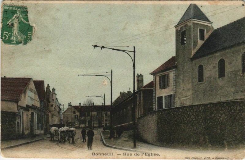 Carte postale ancienne Bonneuil - rue de l'eglise