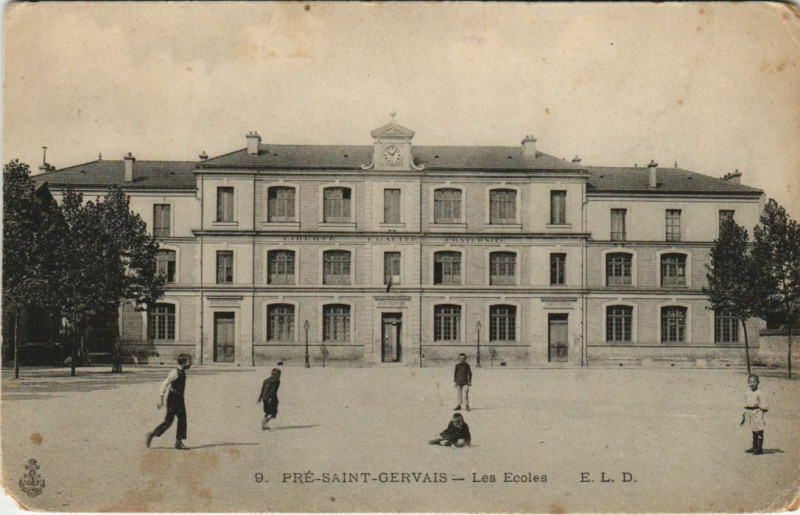 Carte postale ancienne Pre-Saint-Gervais - Les ecoles