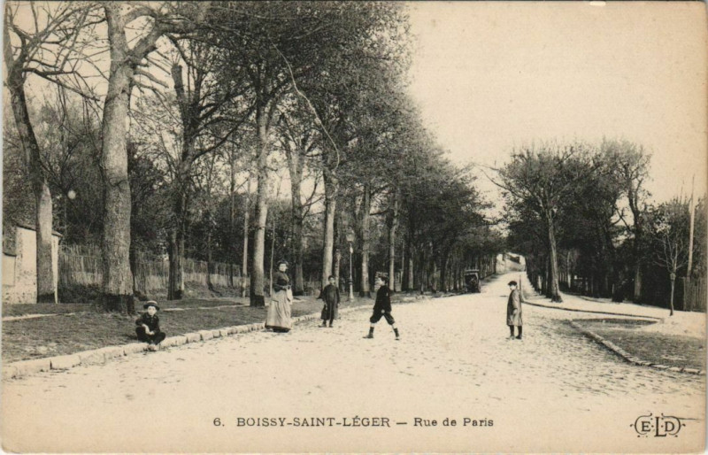 Carte postale ancienne Boissy - Saint-Leger - Rue de paris