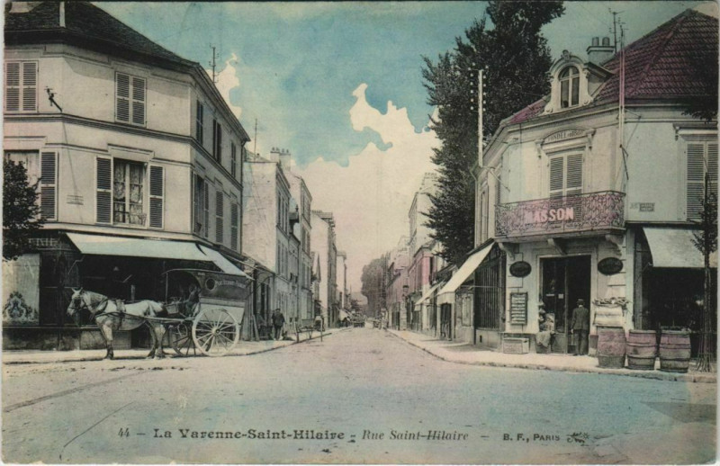 Carte postale ancienne La Varenne - Saint-hilaire - rue Saint-hilaire