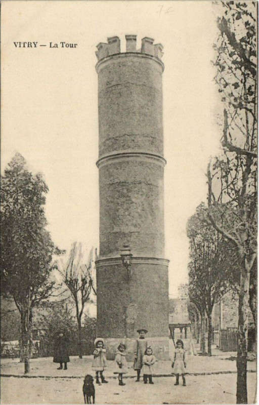 Carte postale ancienne Vitry La Tour