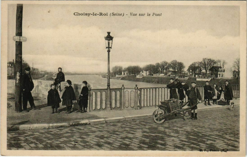 Carte postale ancienne Choisy-le-Roi Vue sur le Pont à Choisy-le-Roi