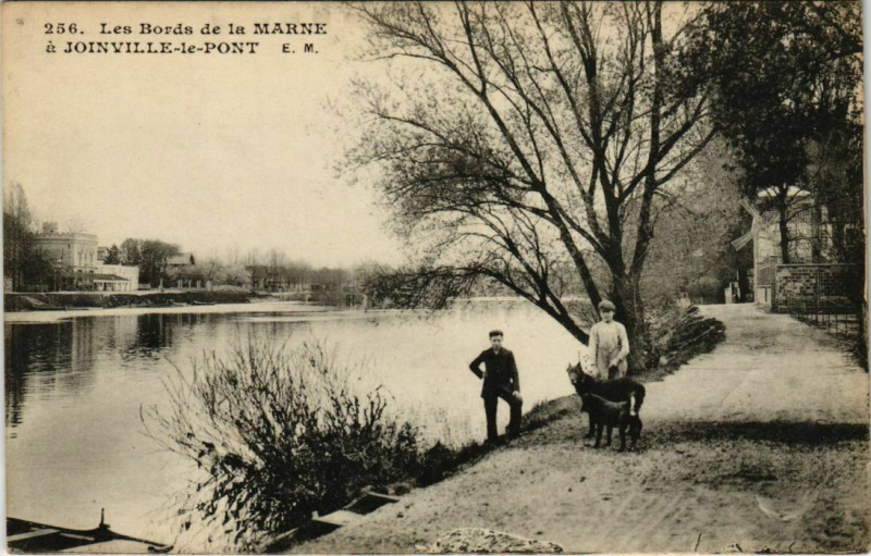 Carte postale ancienne Joinville-le-Pont Les Bords de la Marne à Joinville-le-Pont