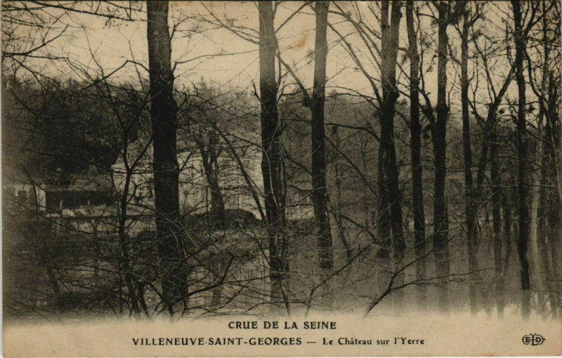 Carte postale ancienne Villeneuve-Saint-Georges - Le Château sur l'Yerre à Villeneuve-Saint-Georges