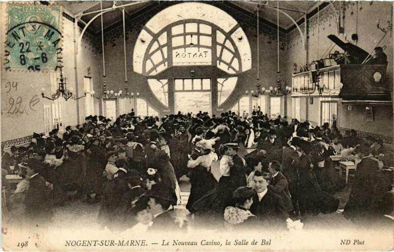 Carte postale ancienne Nogent-sur-Marne - Le Nouveau Casino, la Salle de Bal à Nogent-sur-Marne