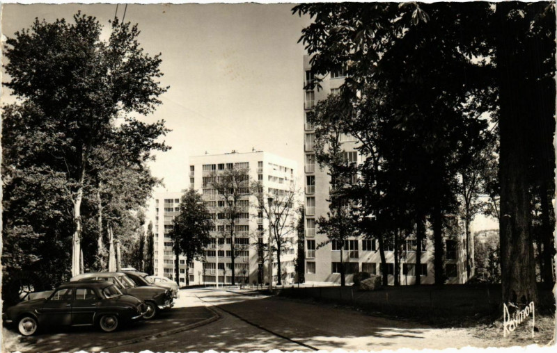 Carte postale ancienne Sucy-en-Brie La Cité Vert à Sucy-en-Brie